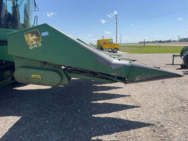 Image of John Deere 643 equipment image 3