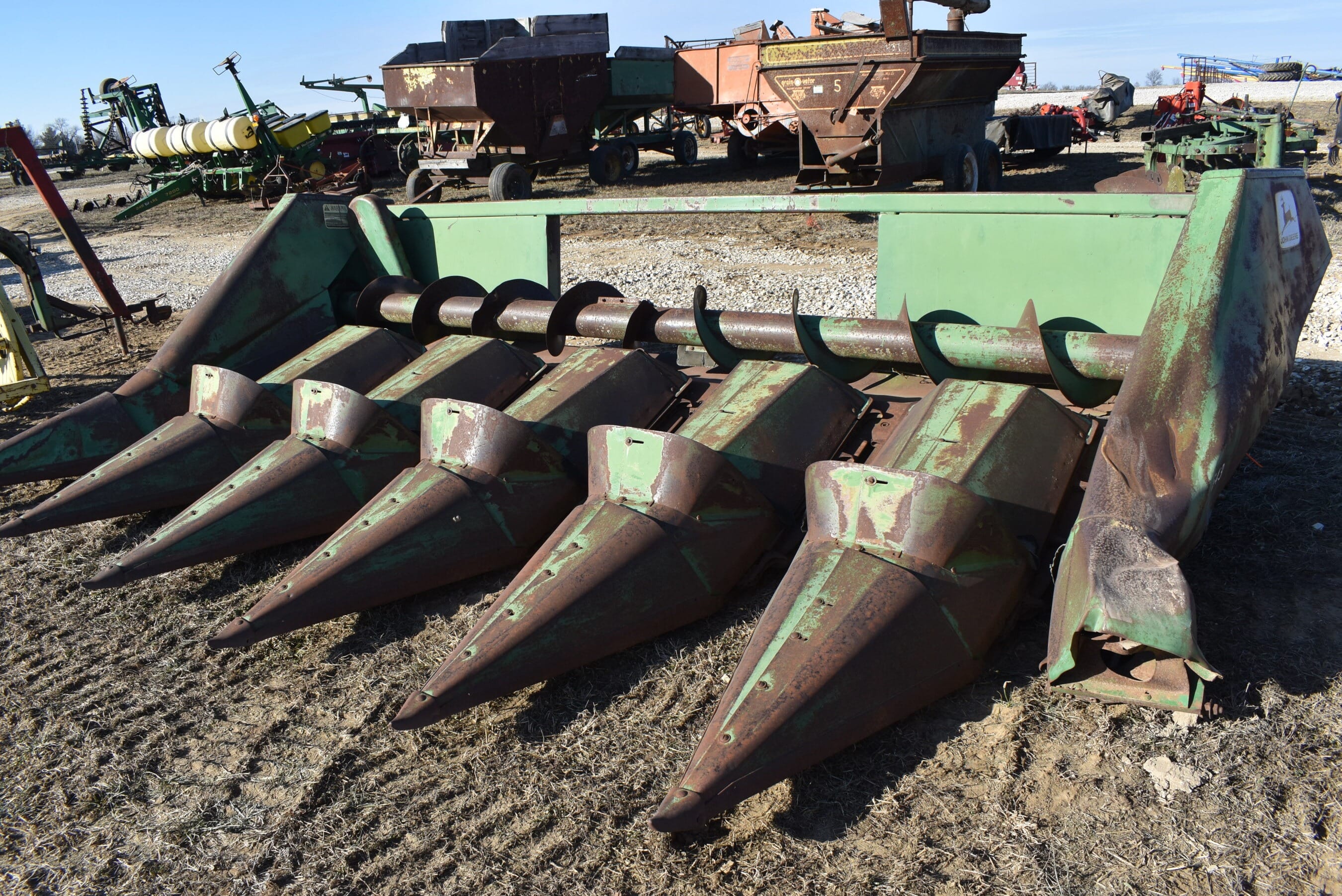 John Deere 643 Equipment Image0