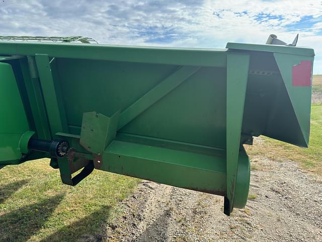 Image of John Deere 643 equipment image 3