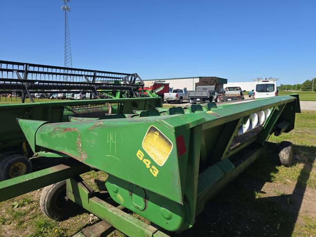 Image of John Deere 643 equipment image 2