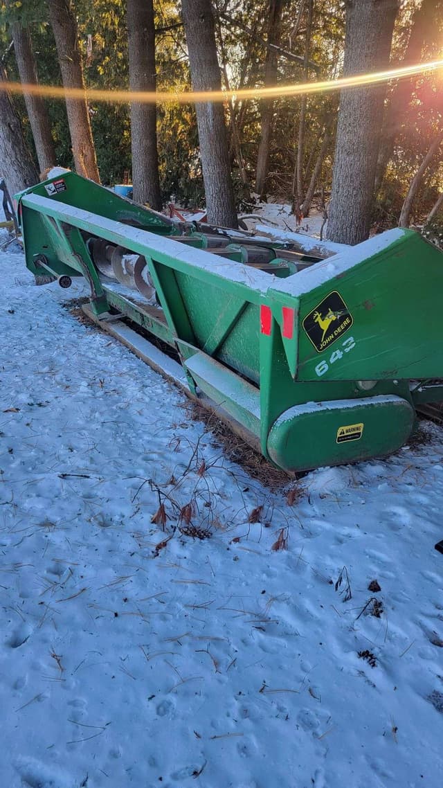 Image of John Deere 643 equipment image 2