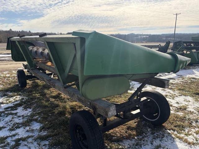 Image of John Deere 643 equipment image 2