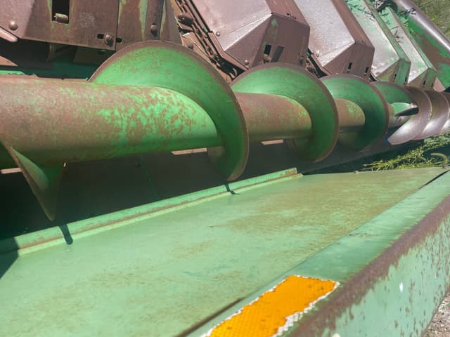 Image of John Deere 643 equipment image 4