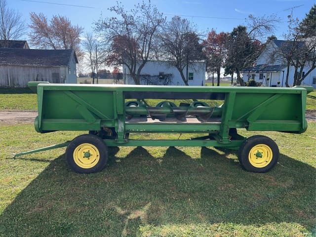 Image of John Deere 643 equipment image 4