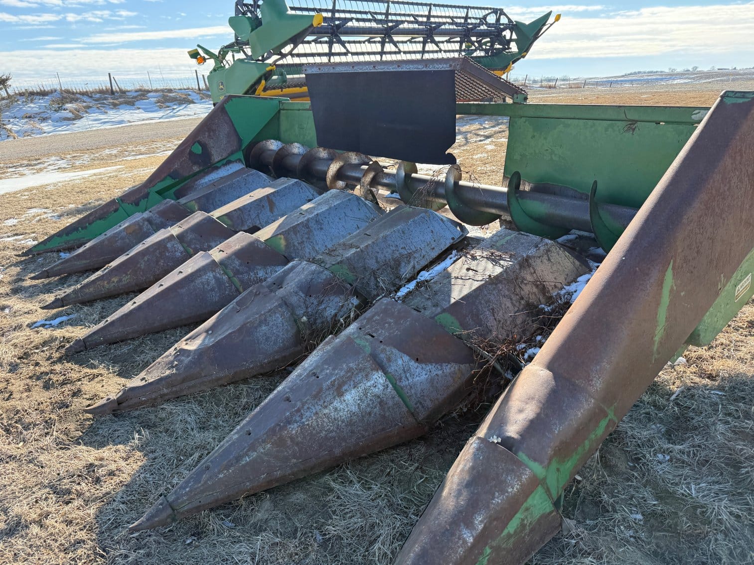 John Deere 643 Equipment Image0