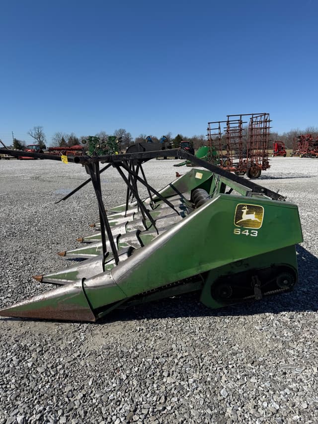 Image of John Deere 643 equipment image 2