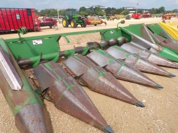 Main image John Deere 643