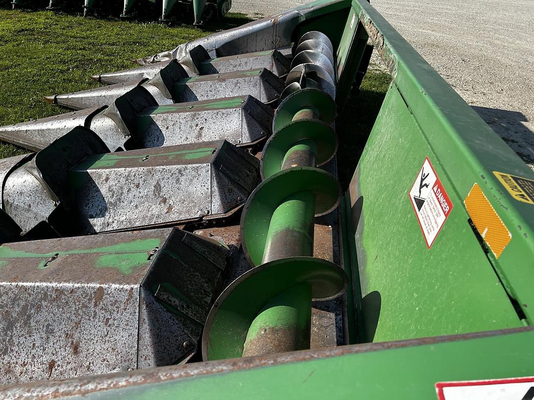 Image of John Deere 643 Image 1