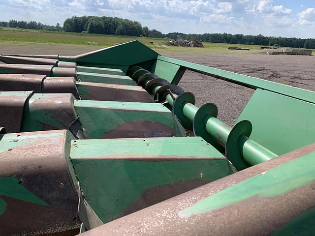 Image of John Deere 643 equipment image 3
