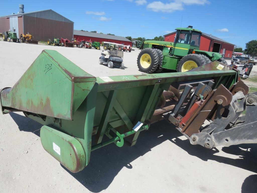 Image of John Deere 643 Image 0