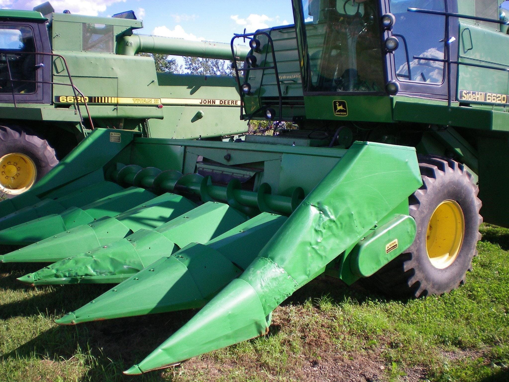 John Deere 643 Equipment Image0