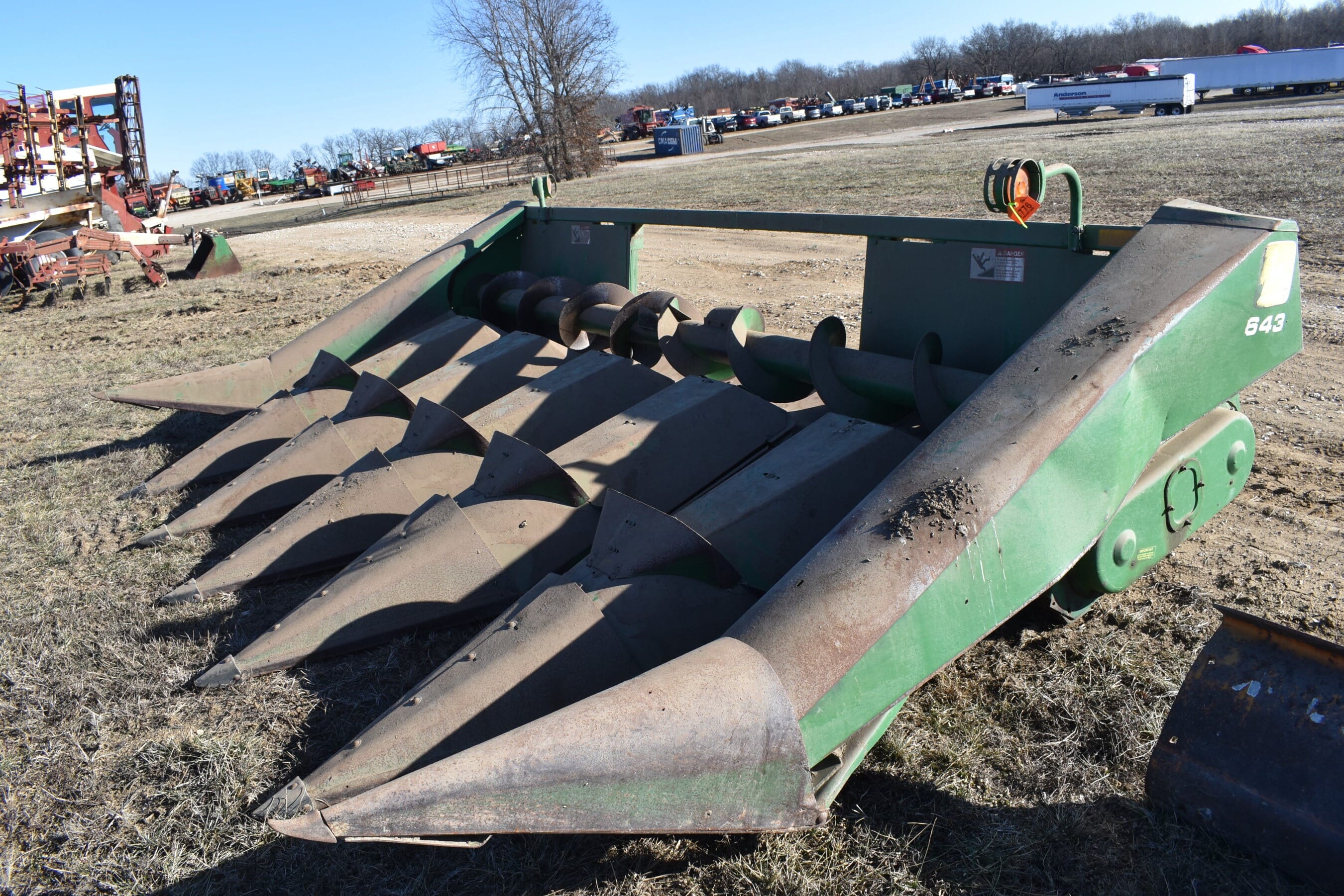 John Deere 643 Equipment Image0