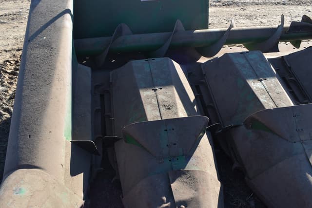 Image of John Deere 643 equipment image 3