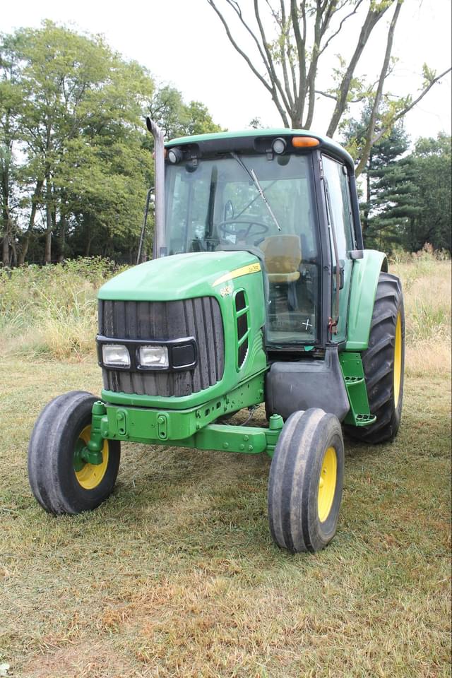 Image of John Deere 6430 equipment image 2