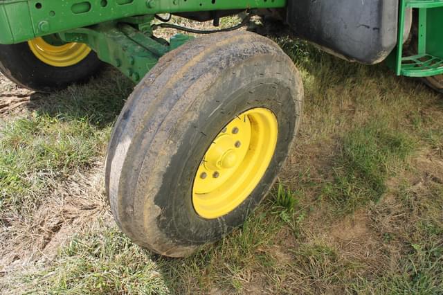 Image of John Deere 6430 equipment image 3