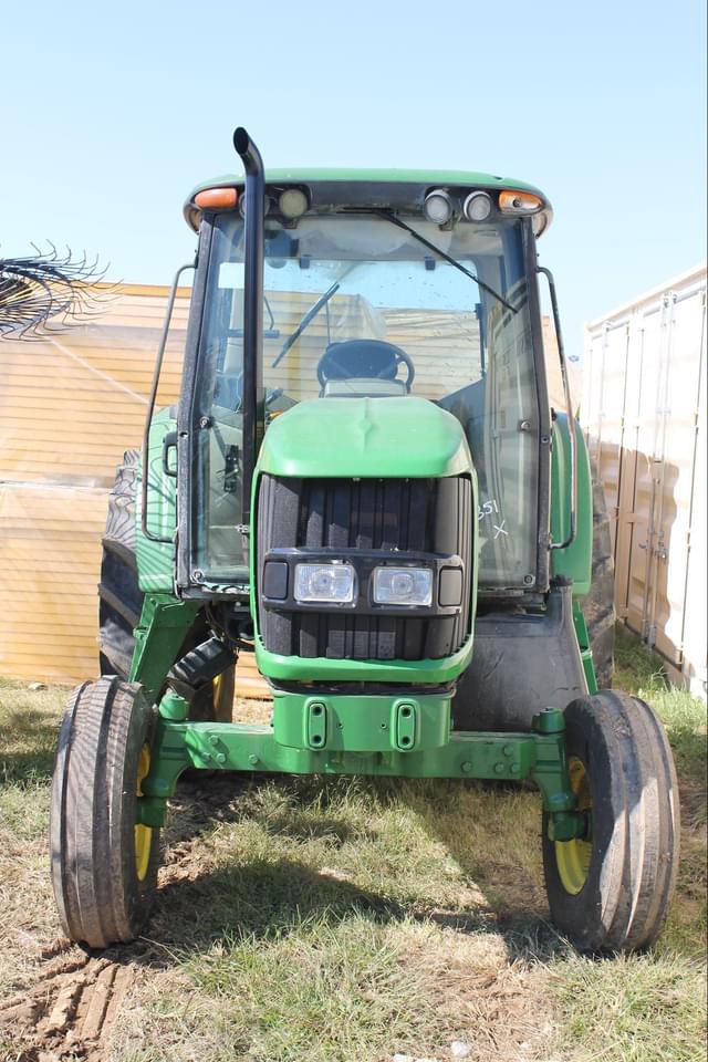 Image of John Deere 6430 equipment image 1