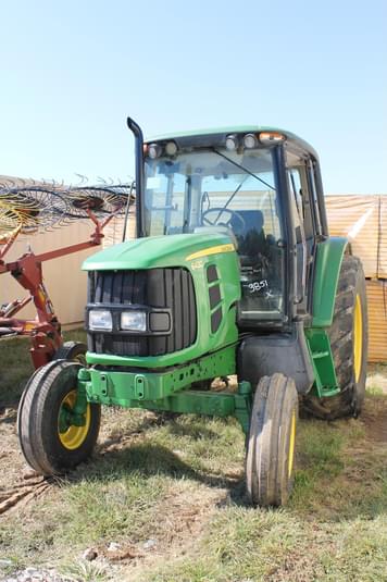 Main image John Deere 6430