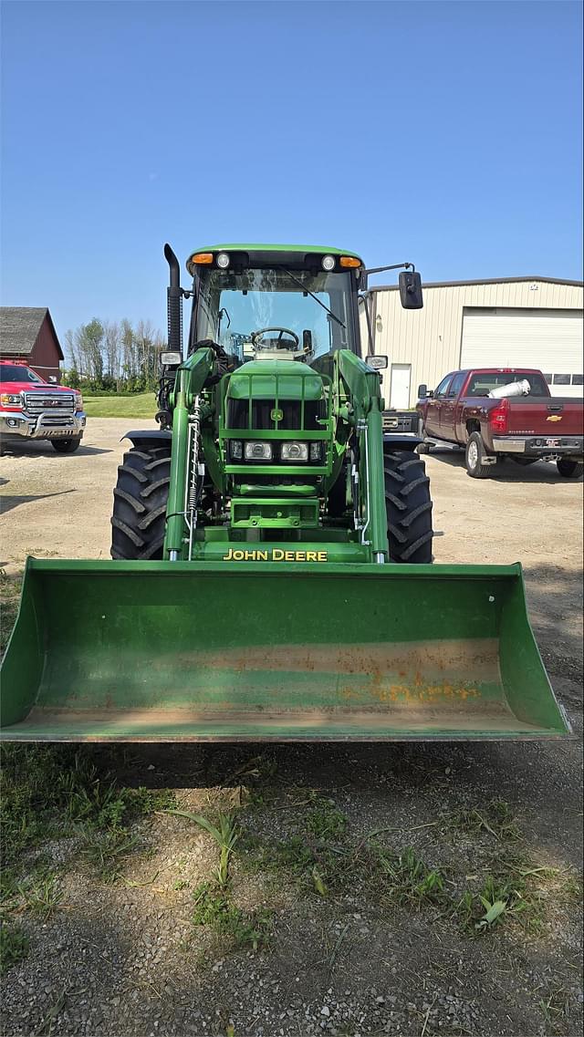 Image of John Deere 6430 equipment image 1