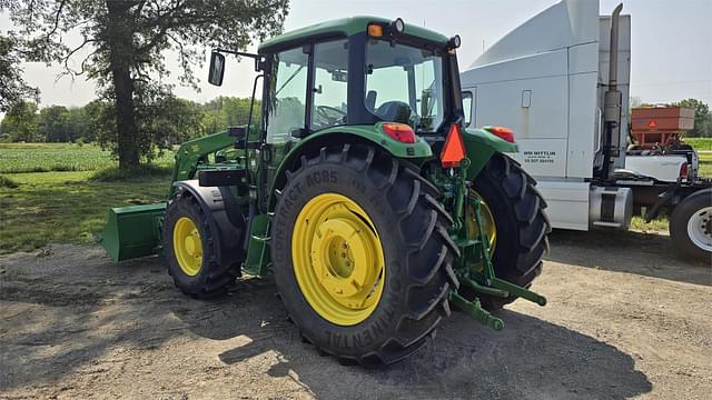 Image of John Deere 6430 equipment image 4