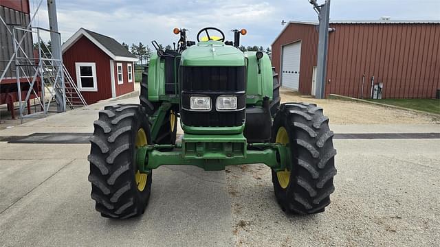 Image of John Deere 6430 equipment image 1