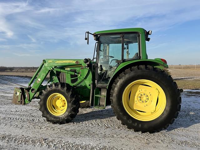 Image of John Deere 6430 Premium equipment image 2