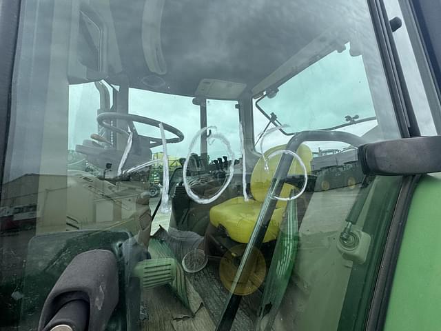 Image of John Deere 6430 Premium equipment image 3
