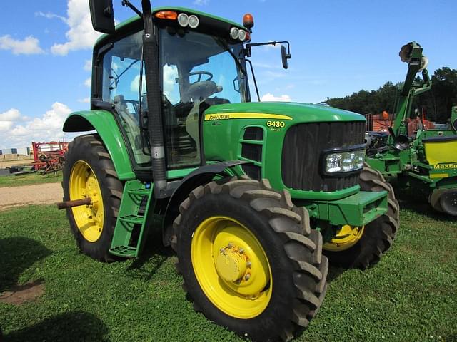 Image of John Deere 6430 equipment image 2