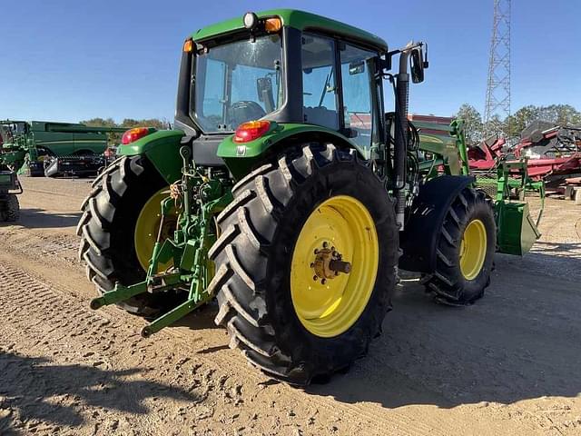 Image of John Deere 6430 equipment image 2