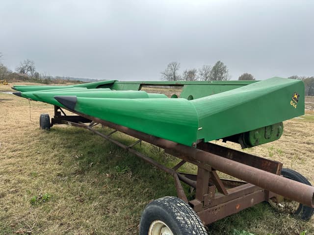 Image of John Deere 644 equipment image 2
