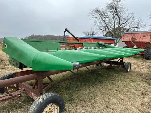 Image of John Deere 644 equipment image 3
