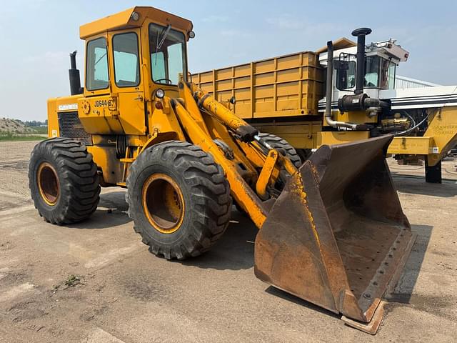 Image of John Deere 644B equipment image 1