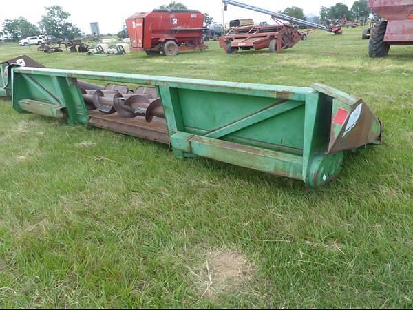 Image of John Deere 644 equipment image 1