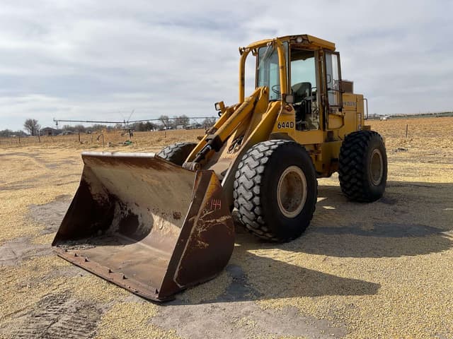 Image of John Deere 644D equipment image 2
