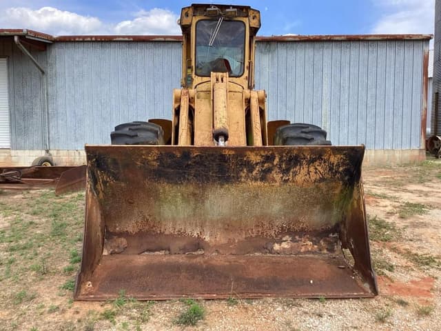 Image of John Deere 644 equipment image 1