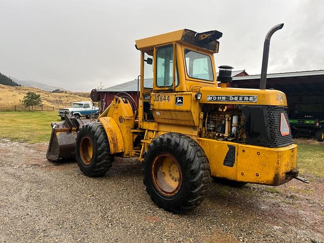 Image of John Deere 644 equipment image 3