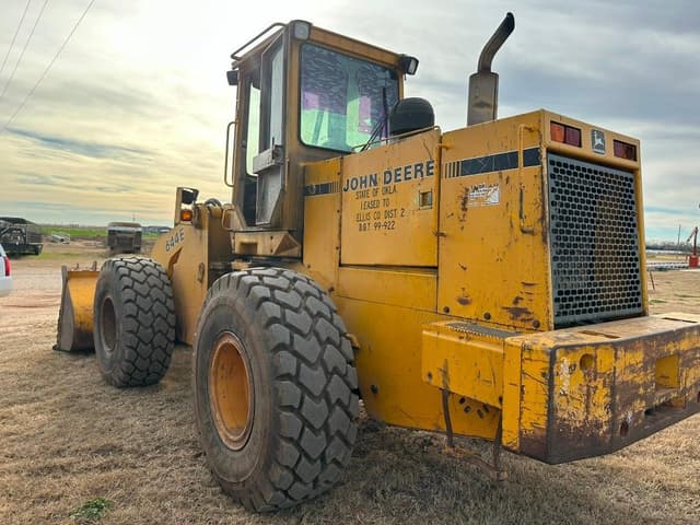 Image of John Deere 644E equipment image 1