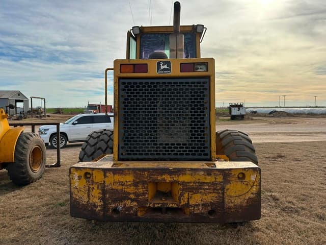 Image of John Deere 644E equipment image 2
