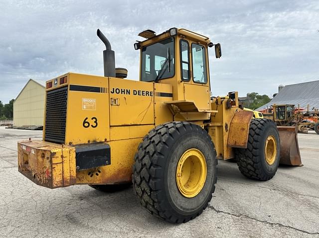 Image of John Deere 644E equipment image 4