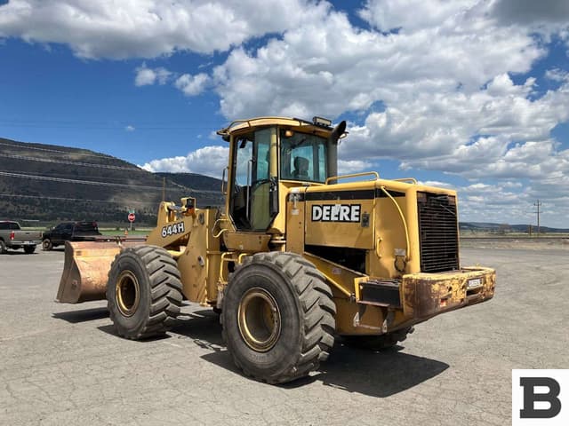 Image of John Deere 644H equipment image 1