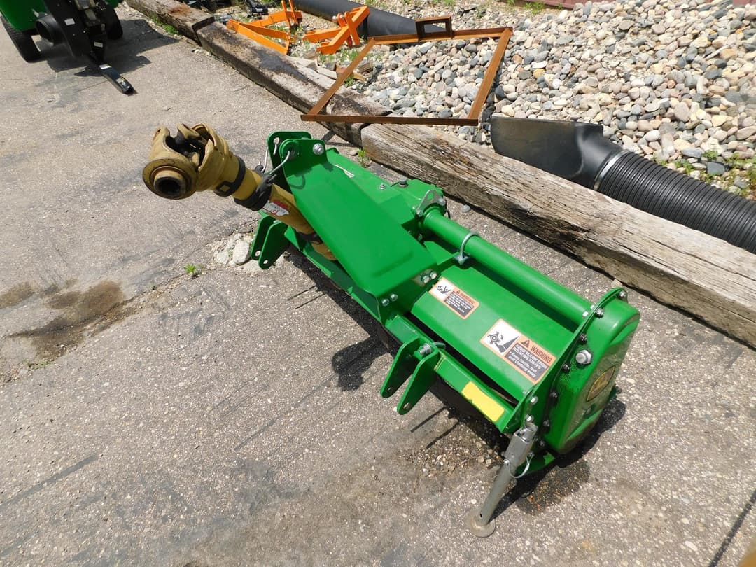 Image of John Deere 647 Primary image