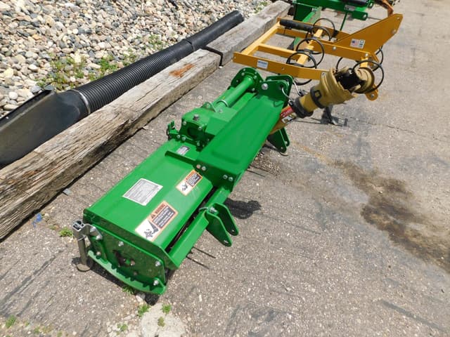 Image of John Deere 647 equipment image 1