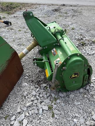 Image of John Deere 647 equipment image 2