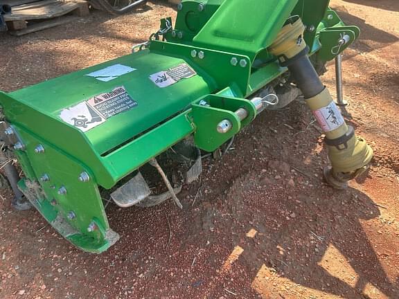 Image of John Deere 647 Image 0