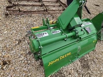 Main image John Deere 647