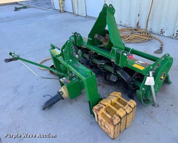 Main image John Deere 647