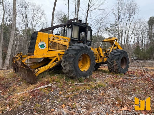 Image of John Deere 648 equipment image 1