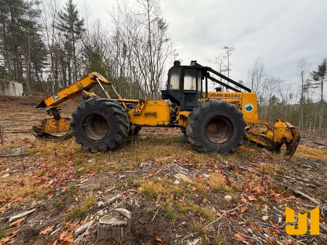 Image of John Deere 648 equipment image 4