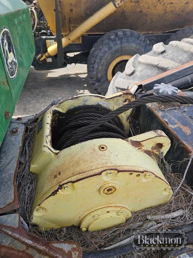 Image of John Deere 648H equipment image 4