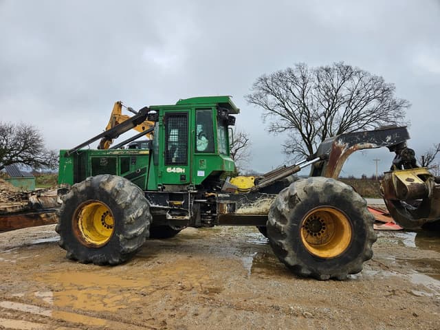 Image of John Deere 648H equipment image 3