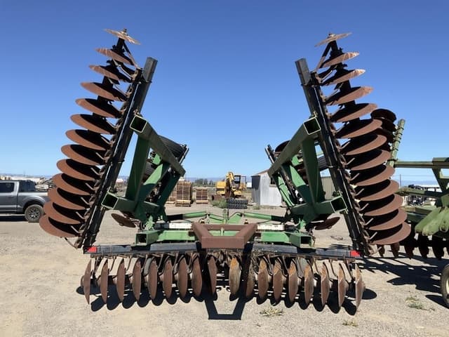Image of John Deere 650 equipment image 4